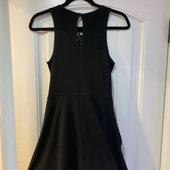 January 7 Mini Dress - Picture 4 of 6